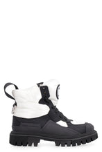 Load image into Gallery viewer, Leather lace-up boots
