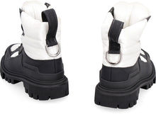 Load image into Gallery viewer, Leather lace-up boots
