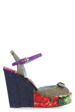 Load image into Gallery viewer, Fabric wedged sandals
