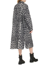 Load image into Gallery viewer, Laxly wool coat
