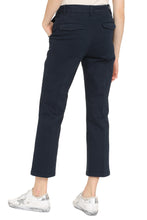 Load image into Gallery viewer, Jet cropped flared trousers
