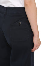 Load image into Gallery viewer, Stretch cotton trousers
