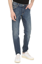 Load image into Gallery viewer, 5-pocket slim fit jeans
