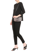 Load image into Gallery viewer, Long sleeve stretch cotton t-shirt
