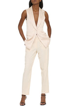 Load image into Gallery viewer, Sleeveless jacket
