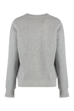 Load image into Gallery viewer, Crew-neck wool sweater
