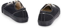 Load image into Gallery viewer, Tabi canvas sneakers
