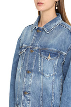 Load image into Gallery viewer, Bleach wash denim jacket
