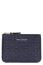 Load image into Gallery viewer, Logo detail leather pouch

