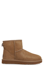 Load image into Gallery viewer, Classic Mini II boots
