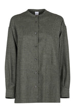 Load image into Gallery viewer, Checked wool shirt
