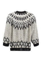 Load image into Gallery viewer, Wool crew-neck pullover
